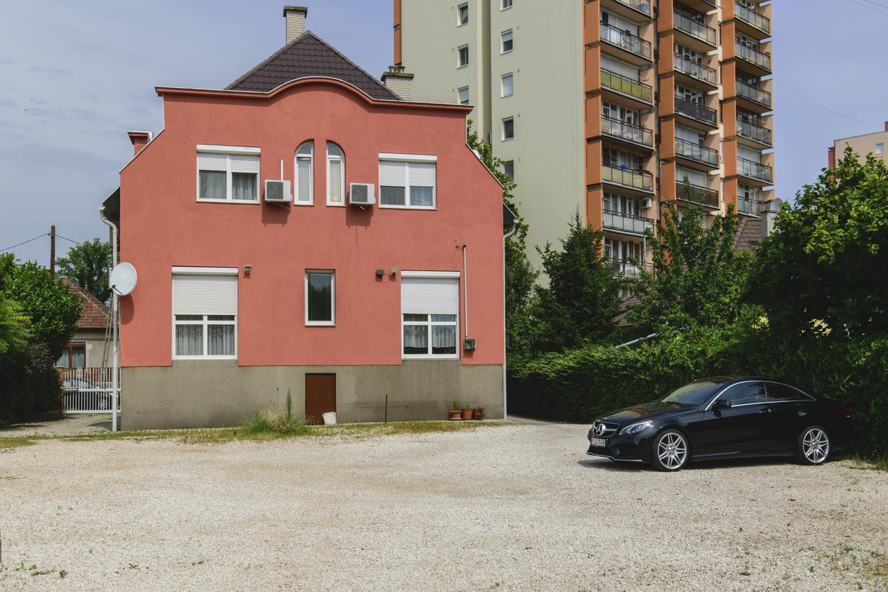 Hotel Irini Panzio Budapeszt Zewnętrze zdjęcie